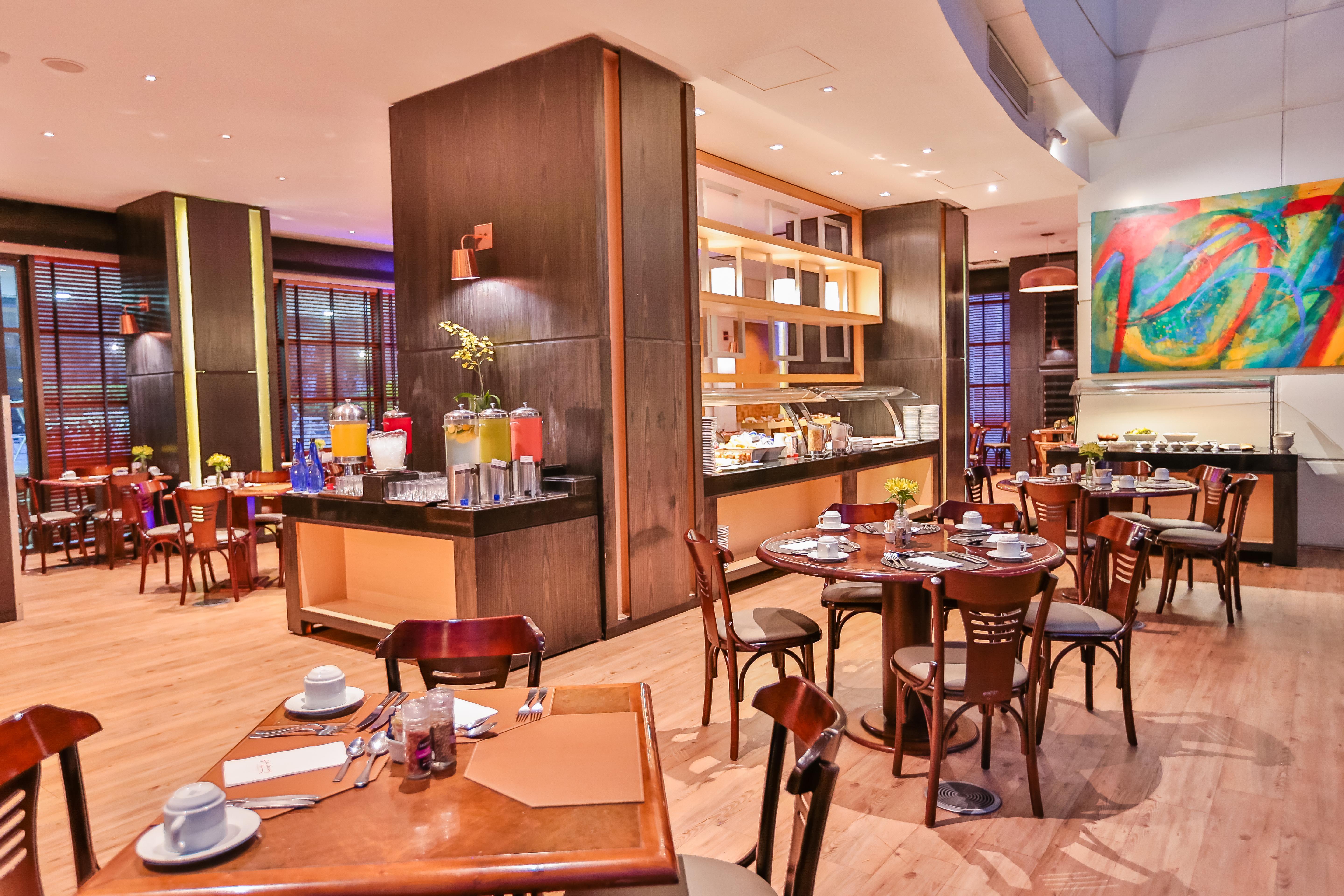 Готель Radisson Sao Paulo Paulista Екстер'єр фото The restaurant